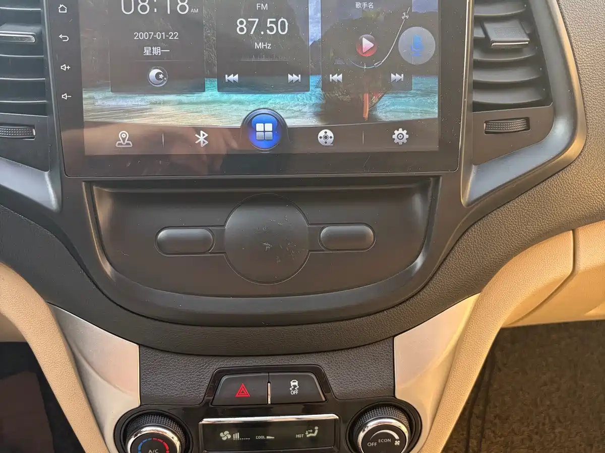 Changan Eado 2015 2015 1.6L Manual Luxury China V