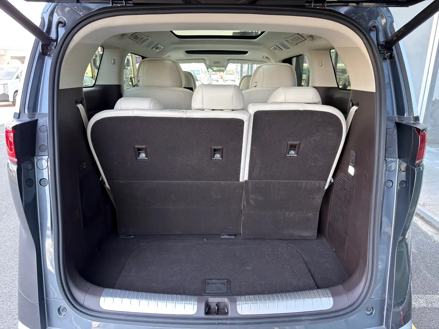 Denza D9 2025 DM-i Smart Drive Edition 1020 AWD Luxury фото 21