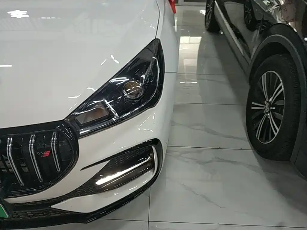 Chery Arrizo 5 2026 2025 Model Year Excellence Edition 1.5L CVT Trend