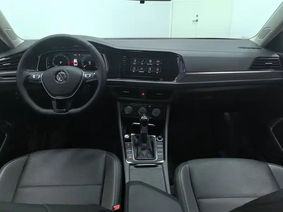 Volkswagen Sagitar 2022 280TSI DSG Surpassing Edition фото 12