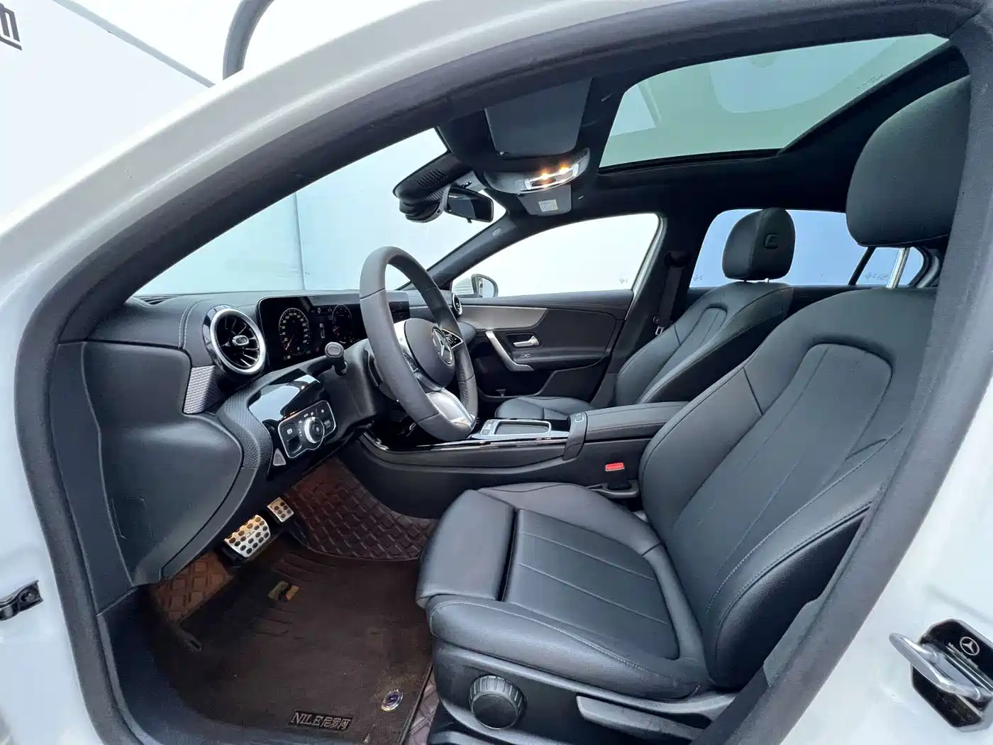 Mercedes-Benz A-Class 2024 2023 A 180 L
