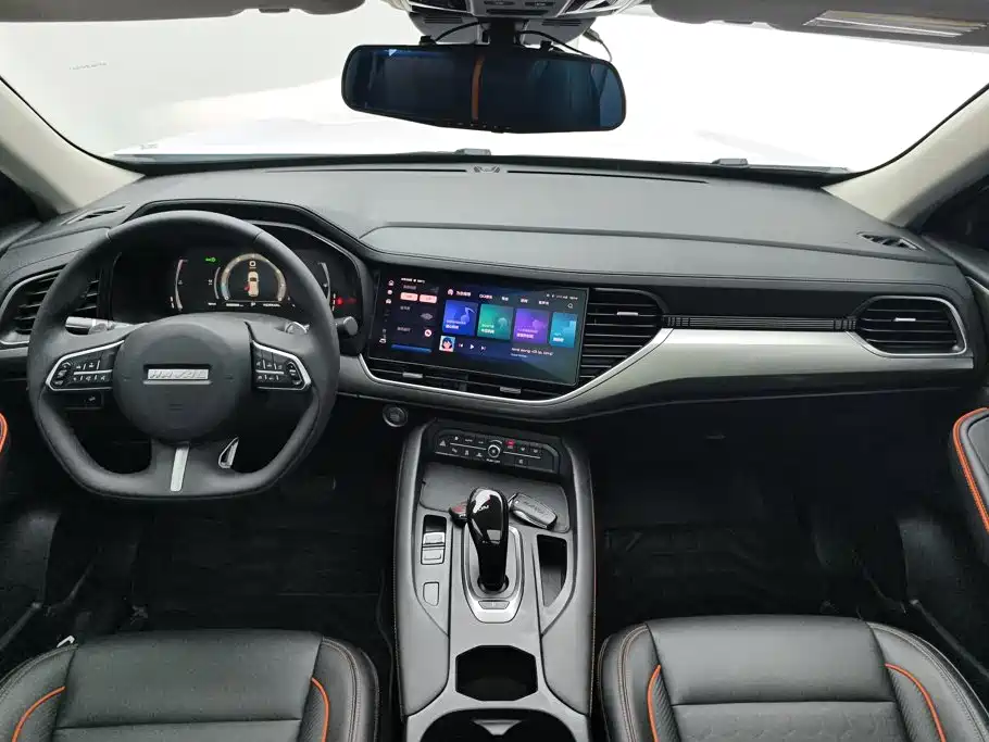 Фото 12 - Haval F7