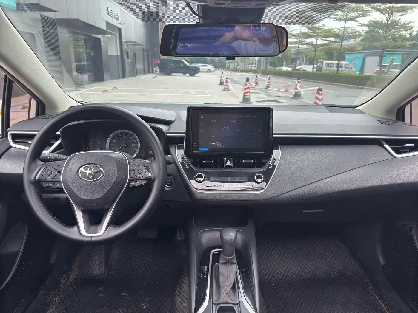 Toyota Corolla 2021 1.2T S-CVT Elite PLUS Edition фото 11