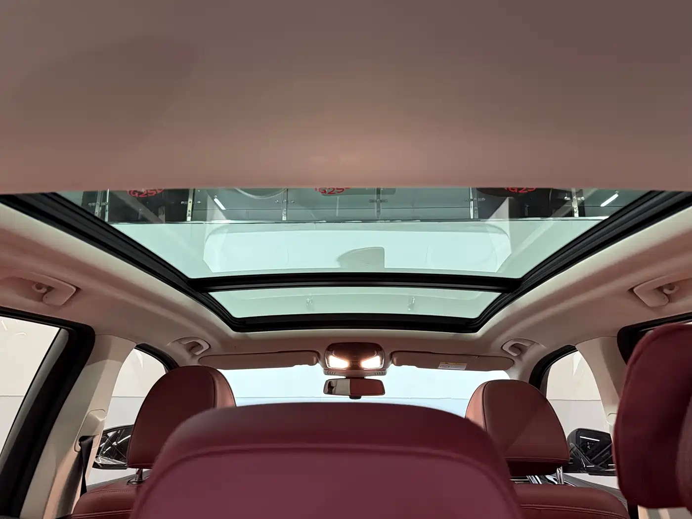 BMW iX3 2024 Leading Edition фото 14