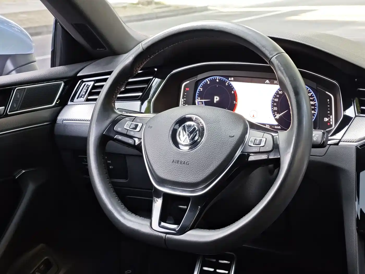 Volkswagen FAW-Volkswagen CC 2020 330TSI Glamour Version China VI фото 11