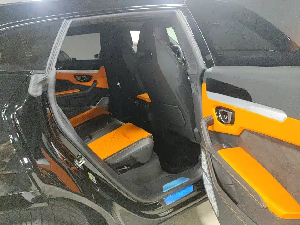 Lamborghini Urus 2022 2021 4.0T V8