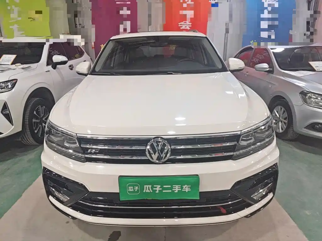 Фото 3 - Volkswagen Tiguan L