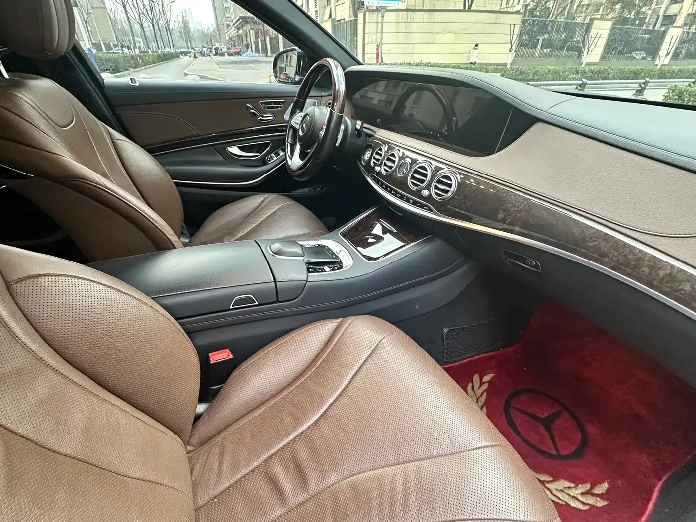 Mercedes-Benz S-Class 2020 S 350 L Premium Edition Collector's Version фото 14