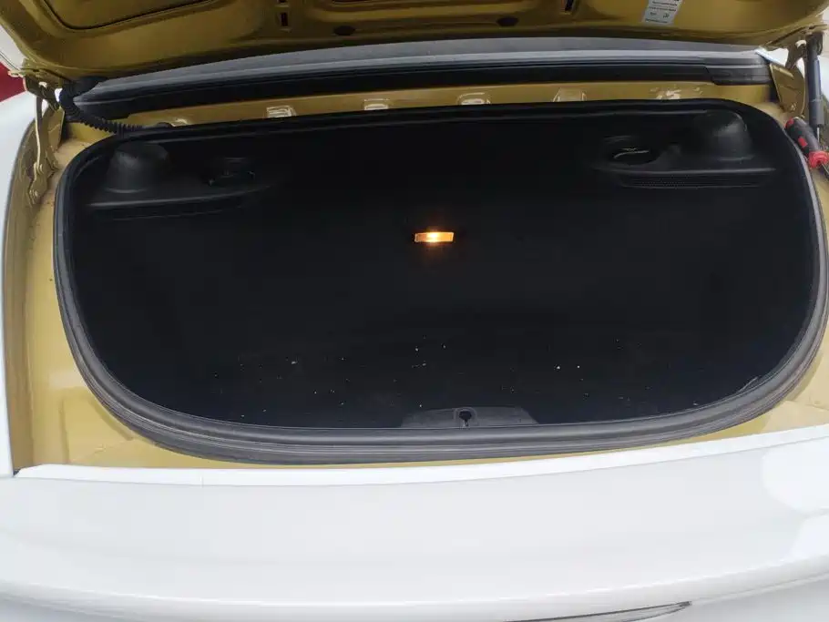 Porsche Boxster 2013 2013 Boxster 2.7L
