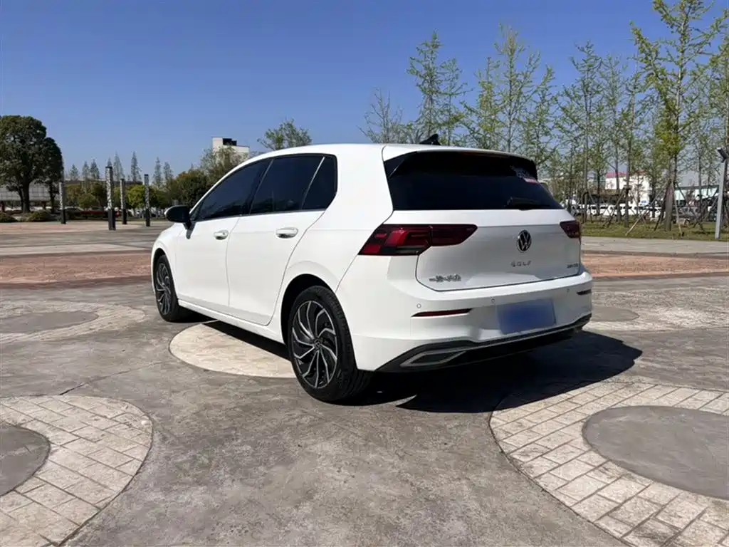 Volkswagen Golf 2021 280TSI DSG Pro фото 25