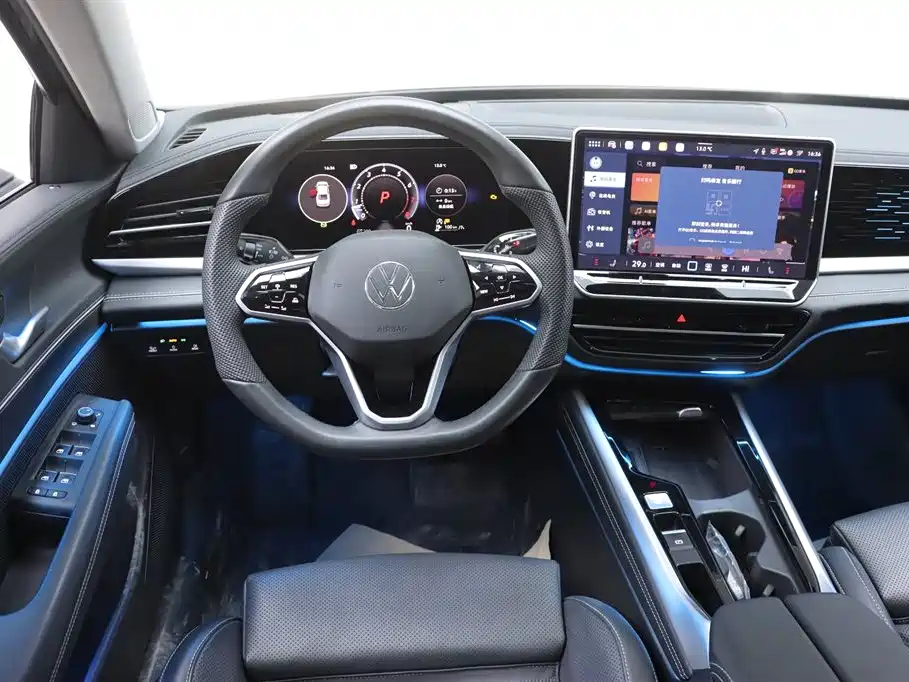 Volkswagen Passat 2025 Pro 380TSI Dragon Glory Edition фото 28