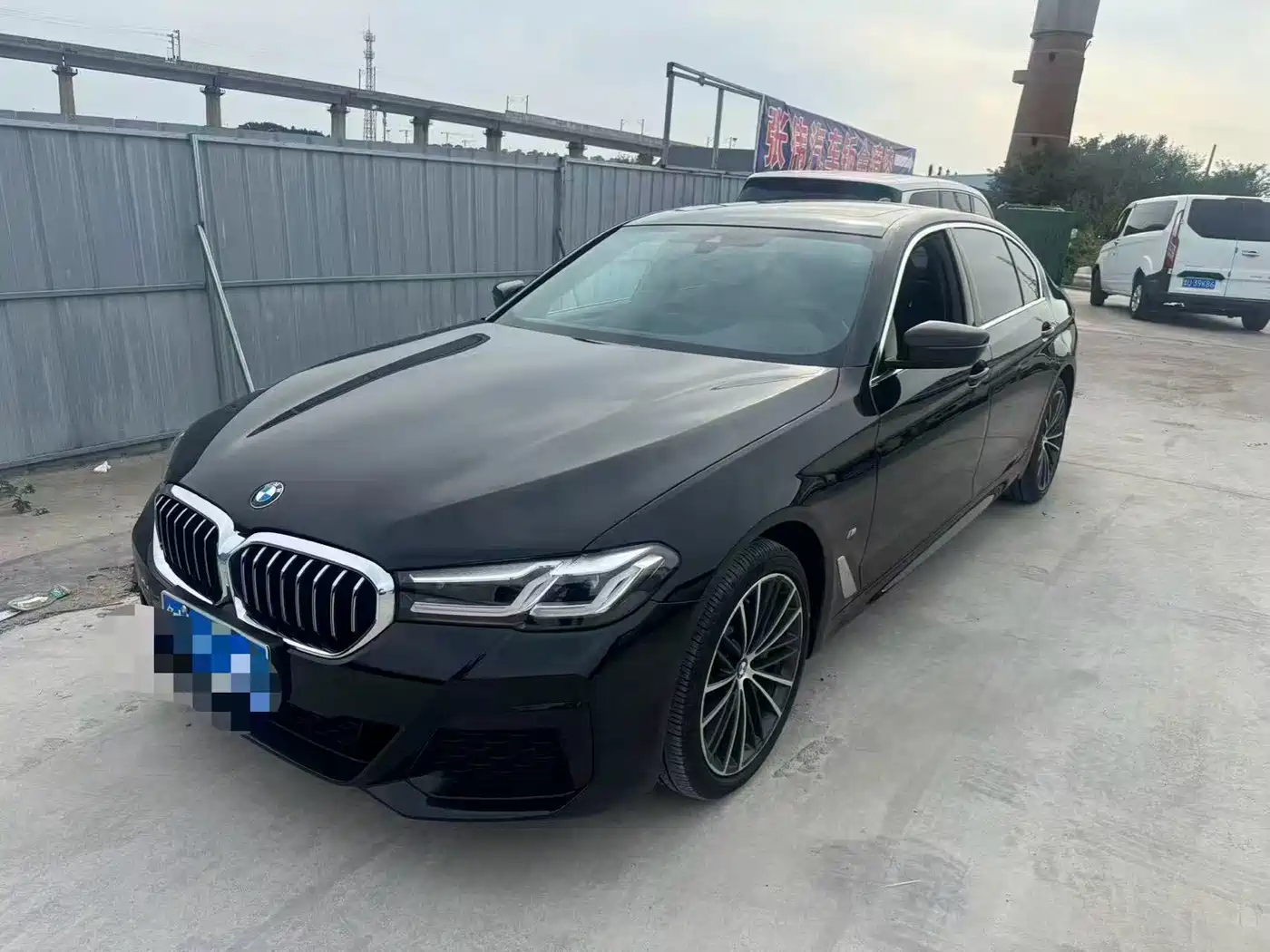 BMW BMW 5 Series 2022 530Li Leading M Sport Package