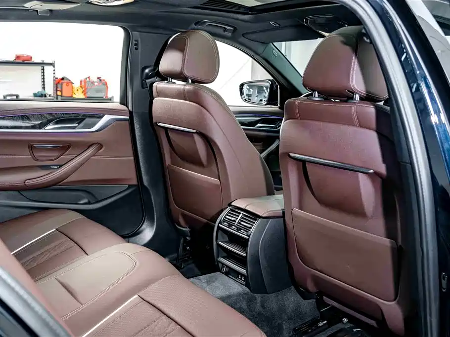 BMW 5 Series 2022 Facelift 525Li M Sport Package фото 21