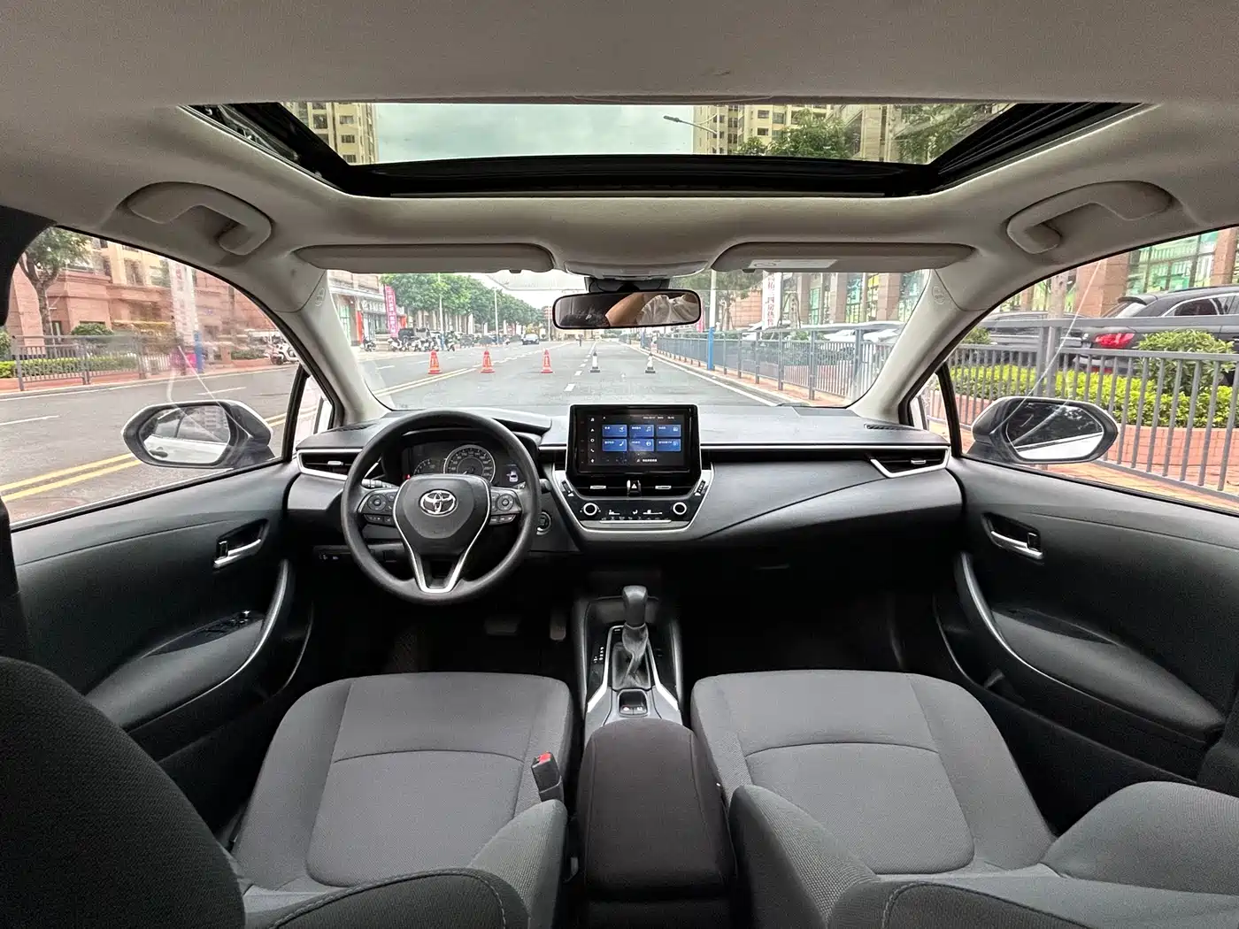 Toyota Corolla 2021 1.2T S-CVT Elite Edition фото 15