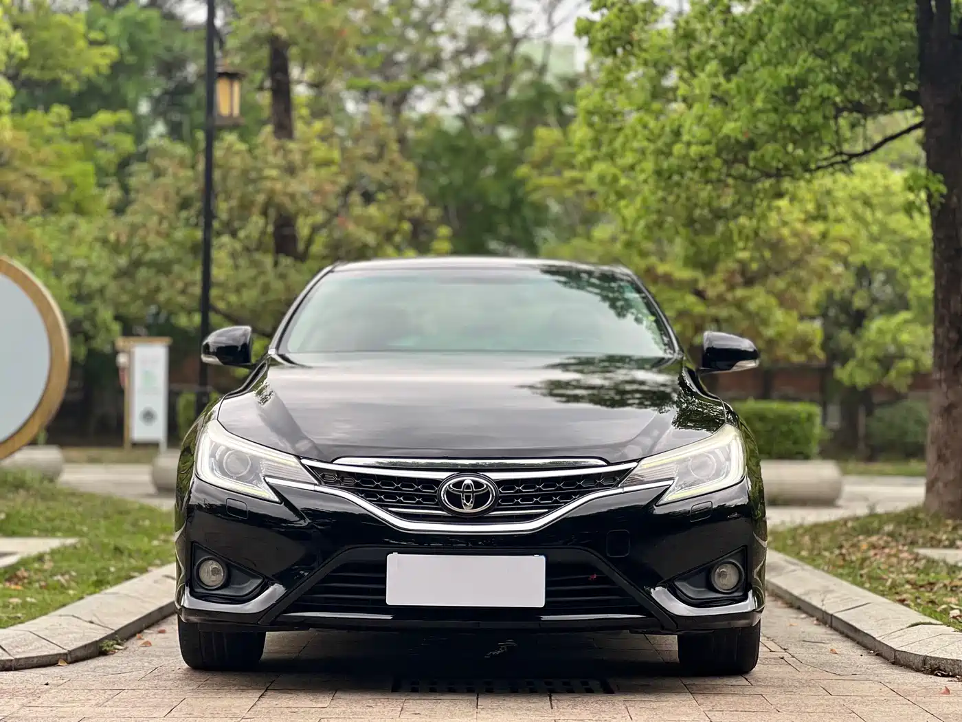 Toyota Reiz 2017 2013 2.5V Elite Edition