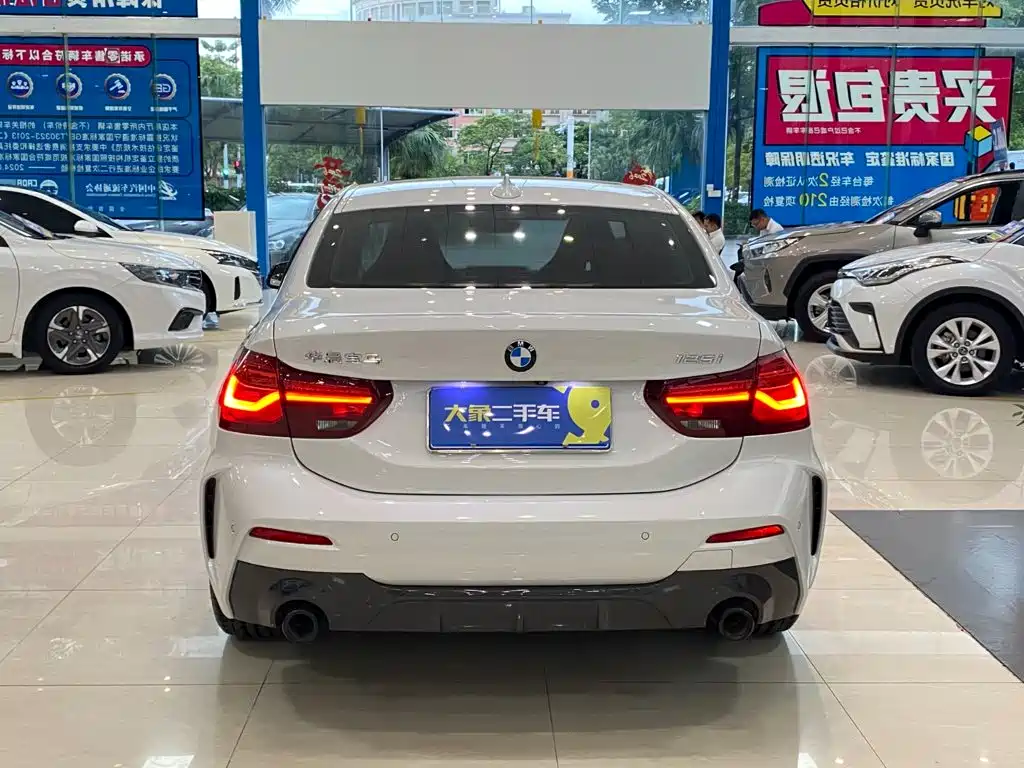 BMW 1 Series 2023 2023 125i M Sport Shadow Edition
