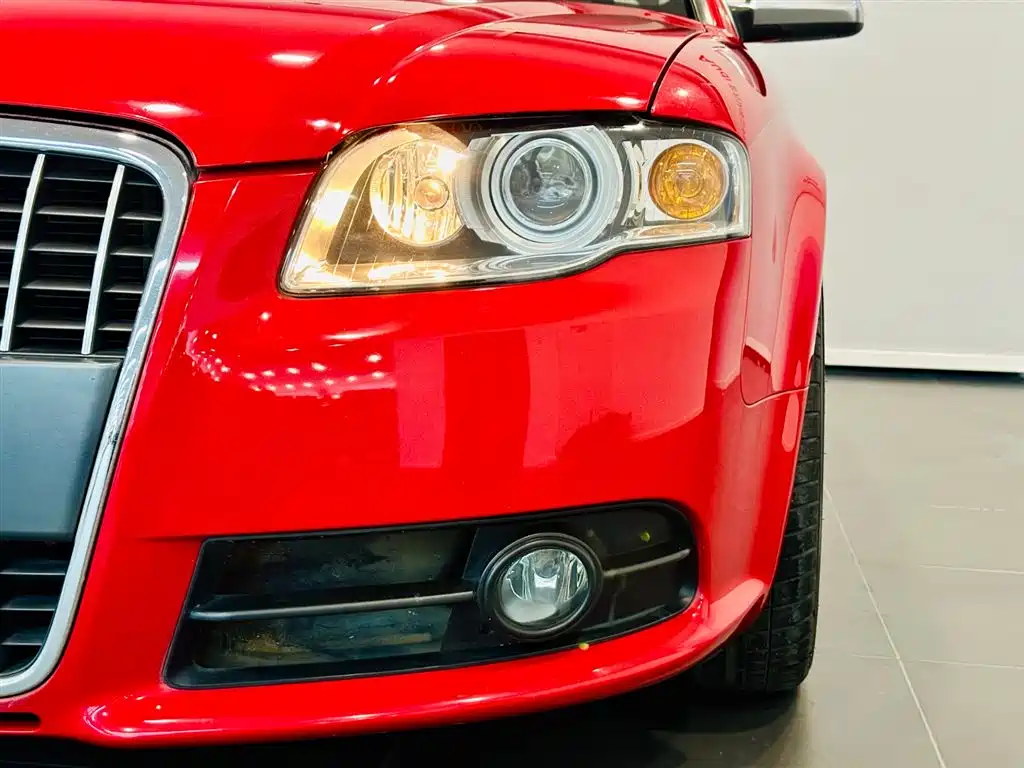 Audi A4 2007 2.0T Automatic Standard фото 12