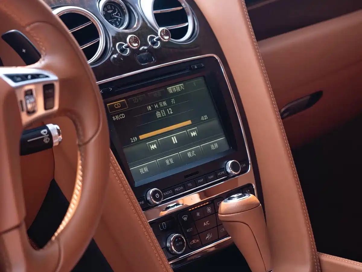 Bentley Continental 2015 2012 4.0T GT V8