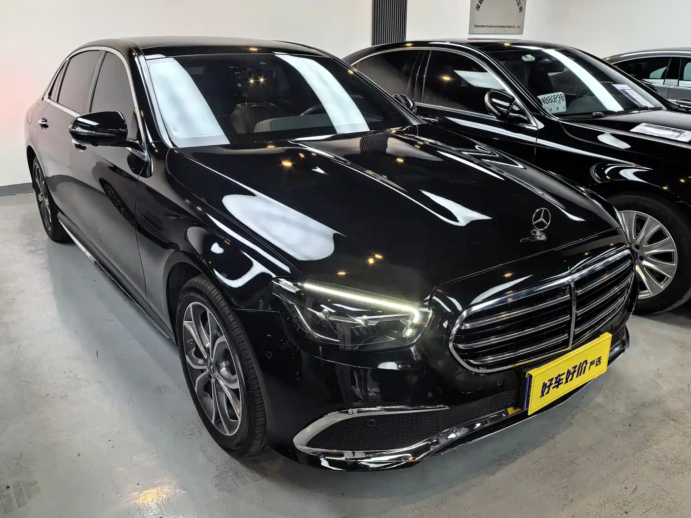 Mercedes-Benz E-Class 2022 E 300 L Sport Luxury фото 2
