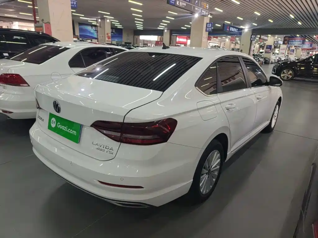 Volkswagen Lavida, миниатюра 7