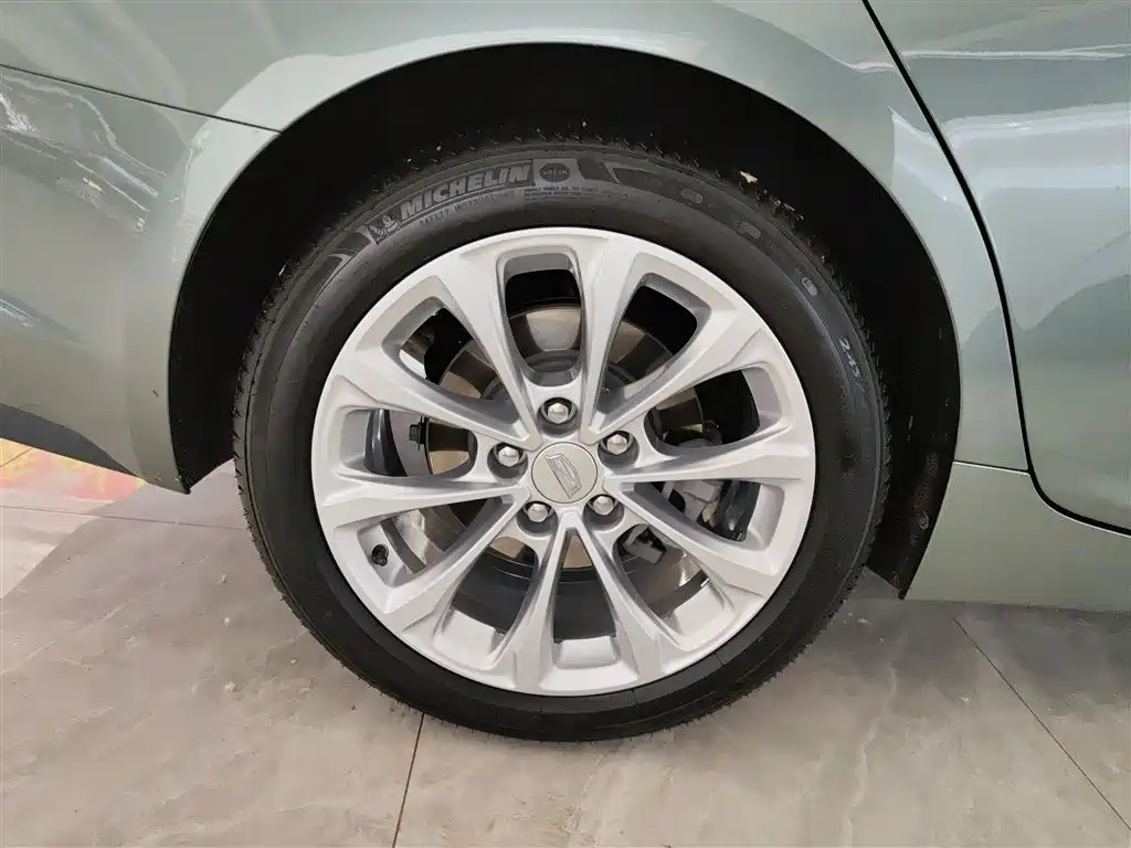 Cadillac CT5 2022 28T Luxury (Standard) фото 30