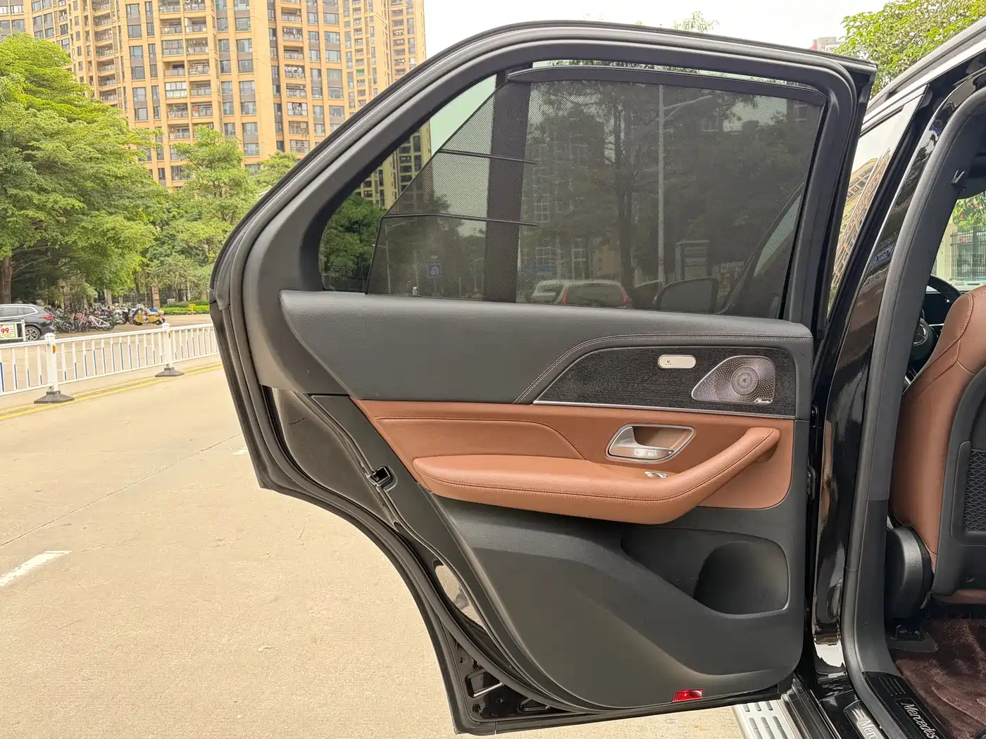 Mercedes-Benz GLE фото 12
