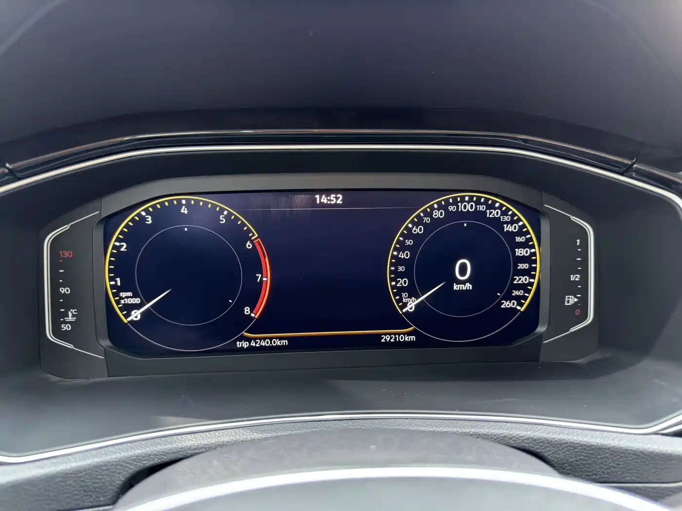 Volkswagen T-ROC 2022 280TSI DSG 2WD Comfort PLUS фото 10