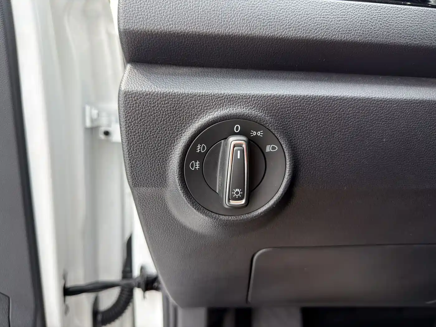 Volkswagen T-ROC 2022 280TSI DSG 2WD Comfort PLUS фото 8