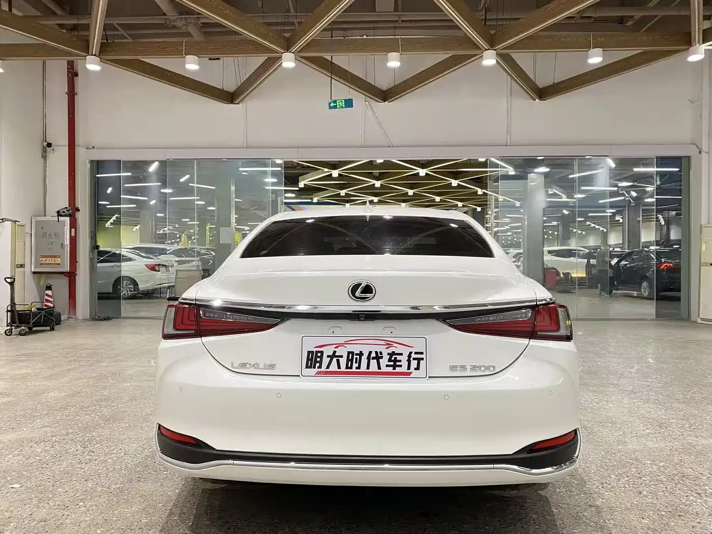 Lexus ES 2020 200 Excellence фото 7