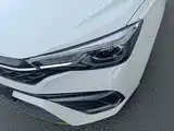 Фото 24 - Roewe i5
