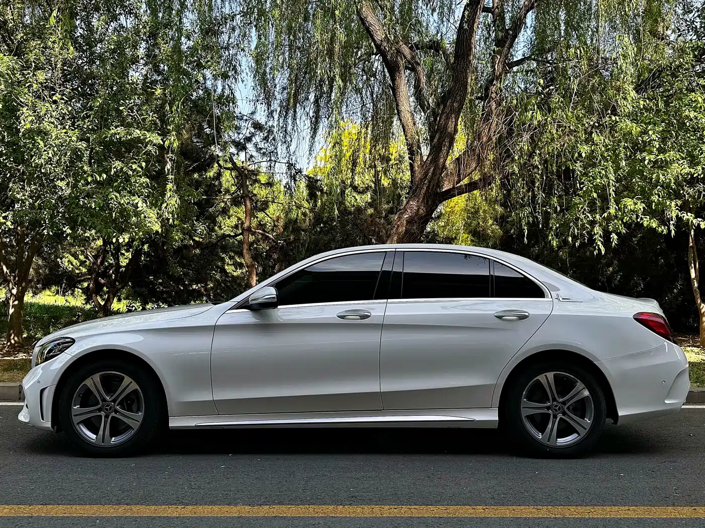 Mercedes-Benz C-Class 2020 Facelift C 260 L Sport фото 3