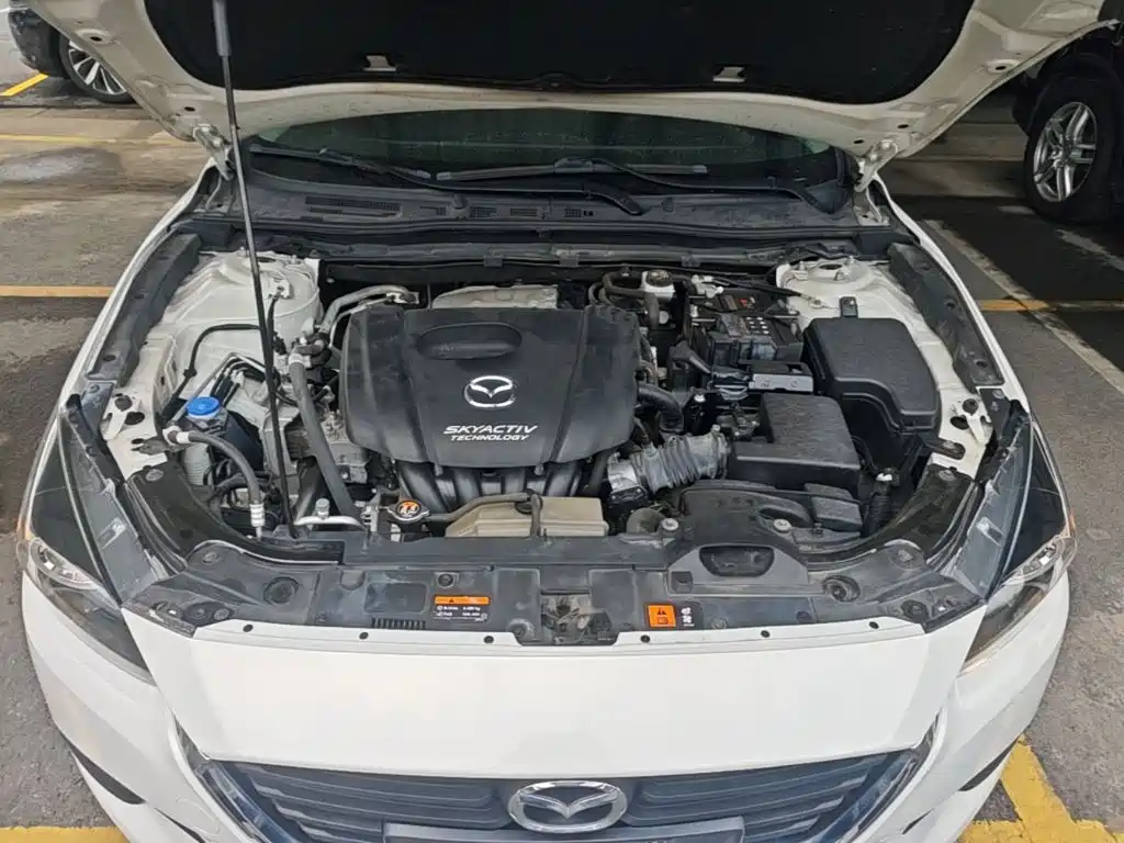Фото 16 - Mazda Mazda 3