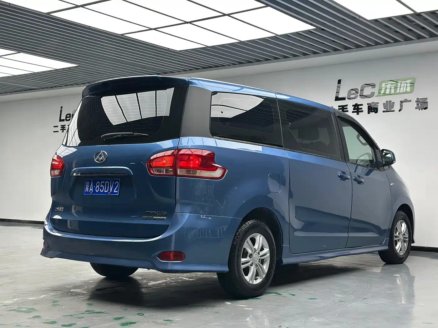 SAIC Maxus Maxus G10 2018 PLUS 2.0T Automatic Executive Edition фото 15