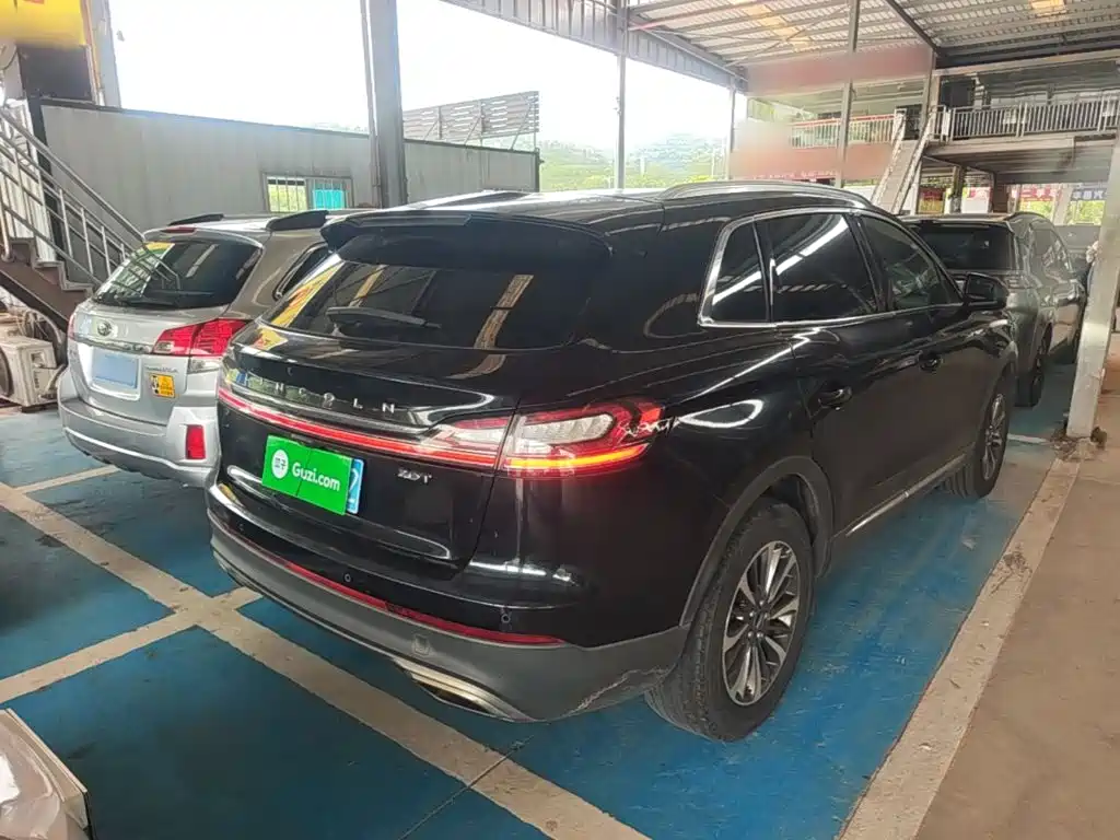 Lincoln Nautilus (Import) 2019 2019 2.0T 2WD Premium Edition China VI