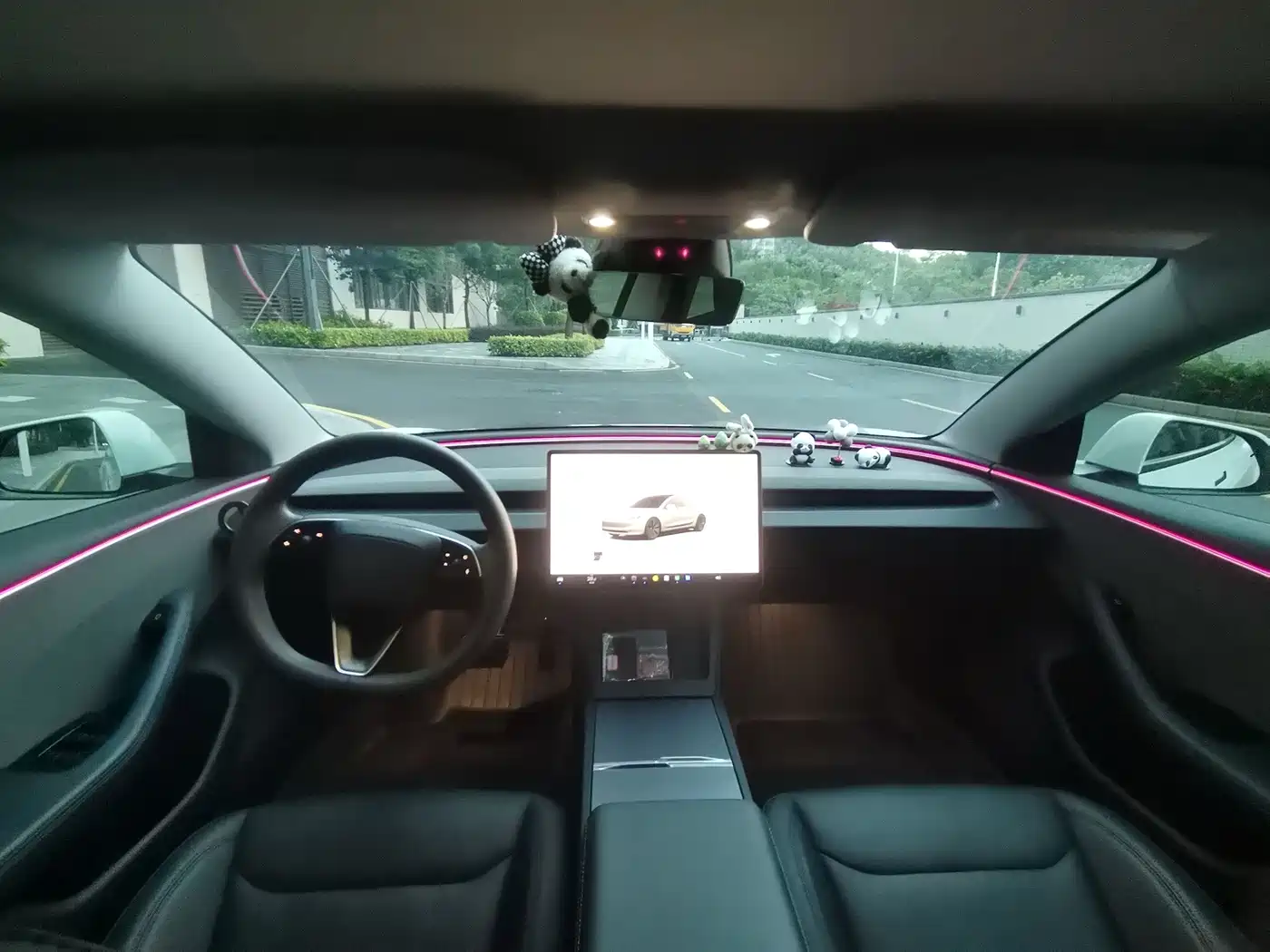 Фото 5 - Tesla Model 3