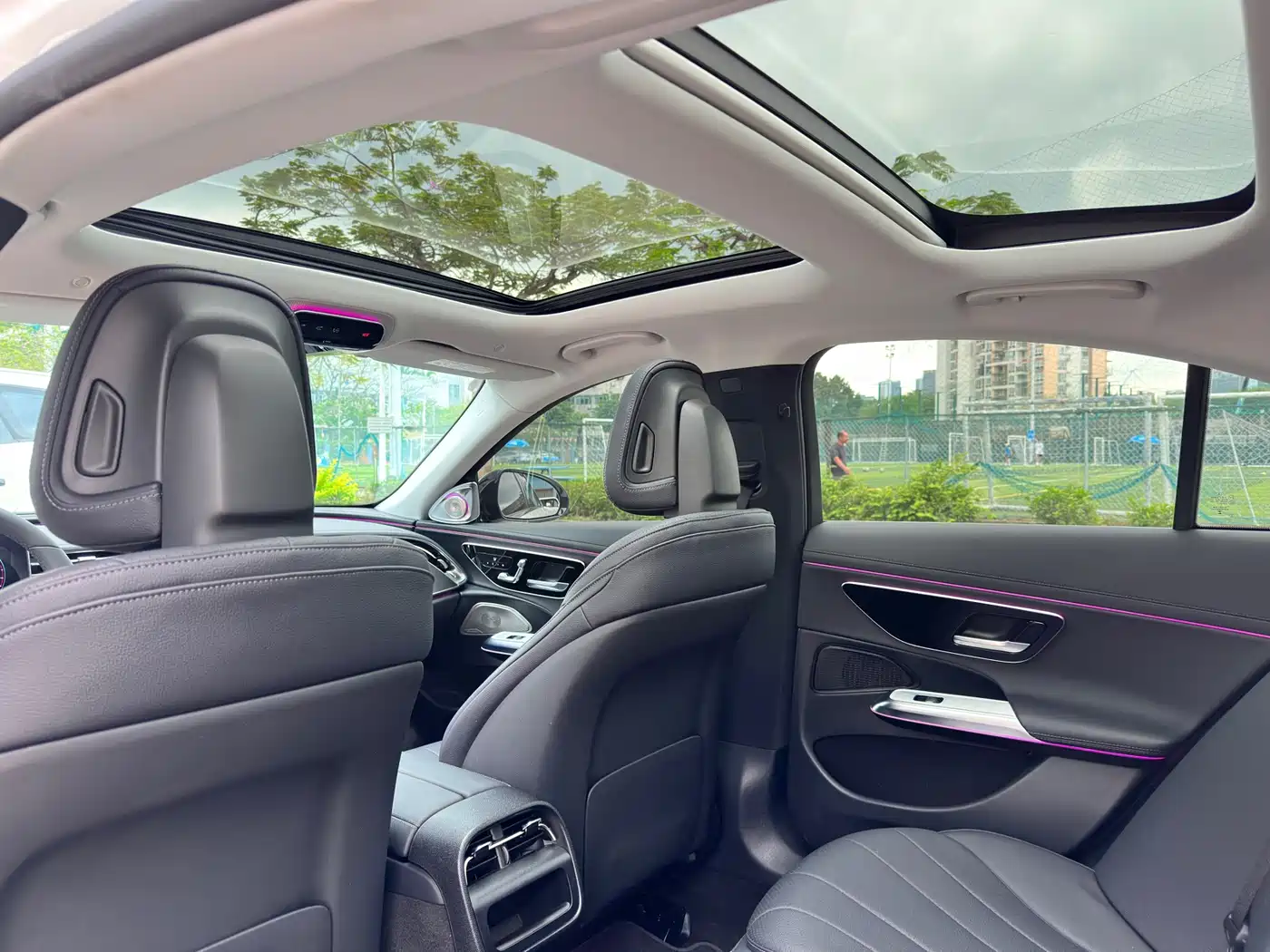 MERCEDES-BENZ E-CLASS (IMPORTED)