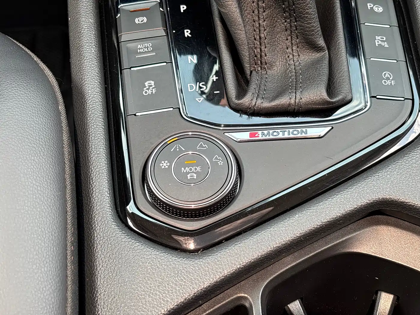 Volkswagen Tiguan L 2017 380TSI Automatic 4WD Ultimate Flagship Edition фото 38