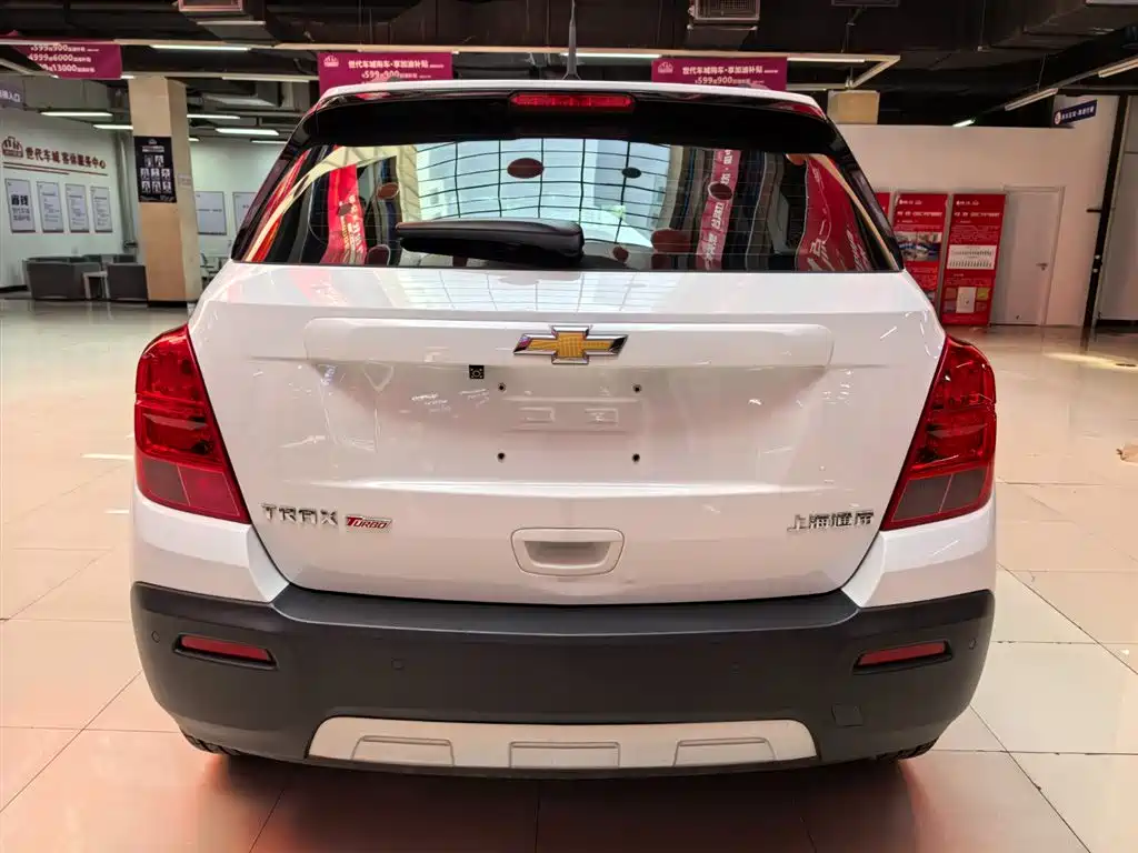 Chevrolet Trax 2014 1.4T Automatic 2WD Luxury фото 4
