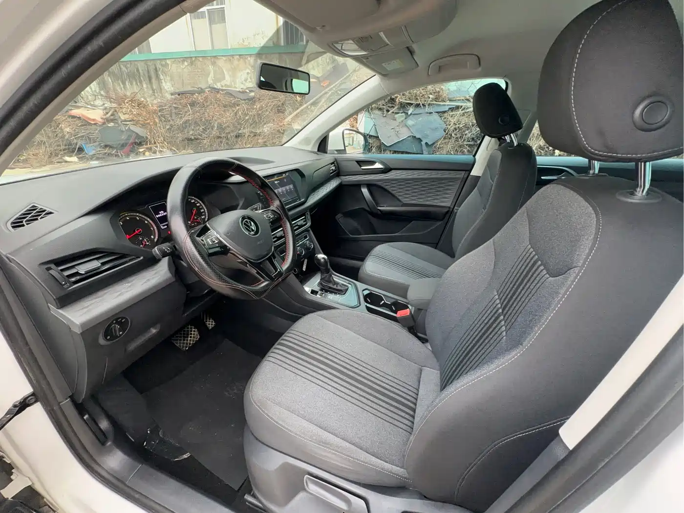 Volkswagen Tharu 2021 Model 280TSI 2WD Trend Edition фото 7