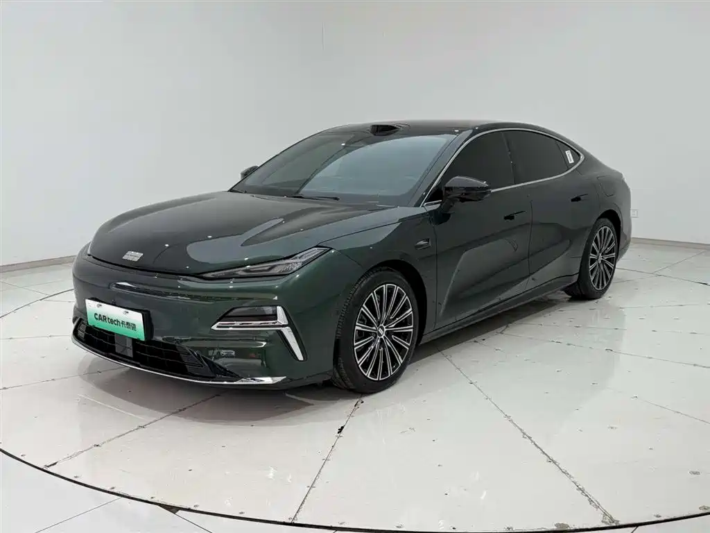 GEELY GALAXY GALAXY SPARKLE 8