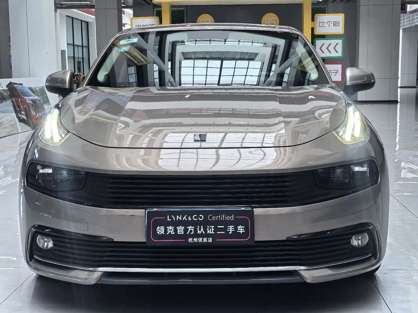 Lynk & Co 03 2018 1.5TD DCT Standard (China V) фото 2