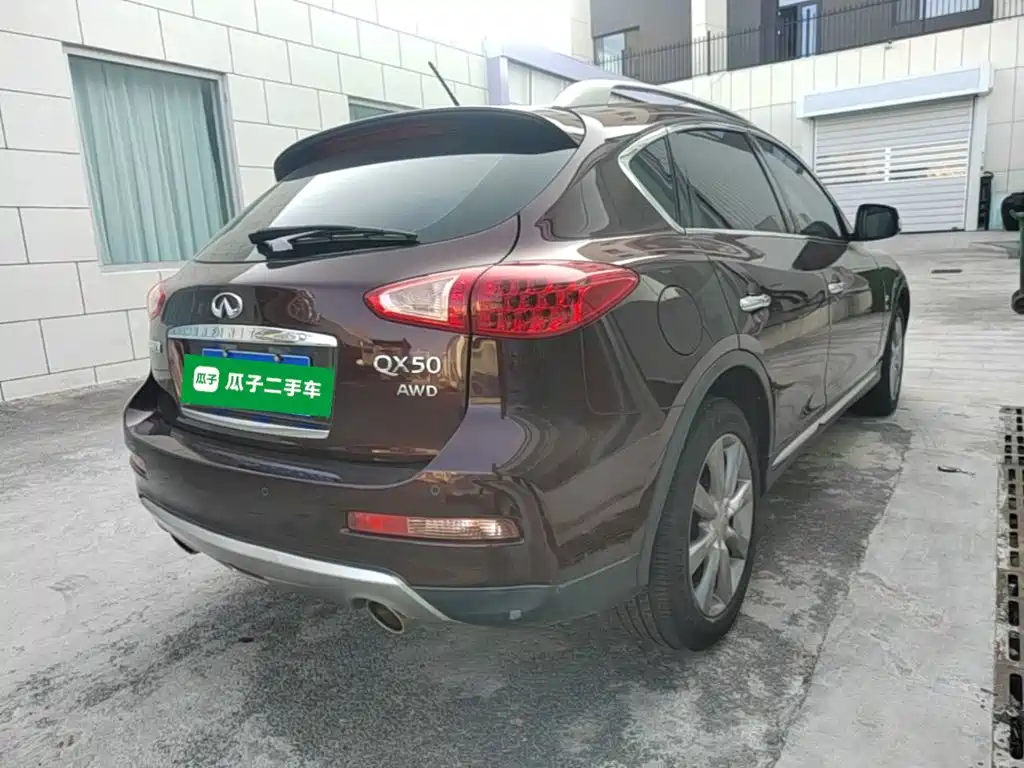 Infiniti QX50 2018 2015 2.5L Comfort Edition