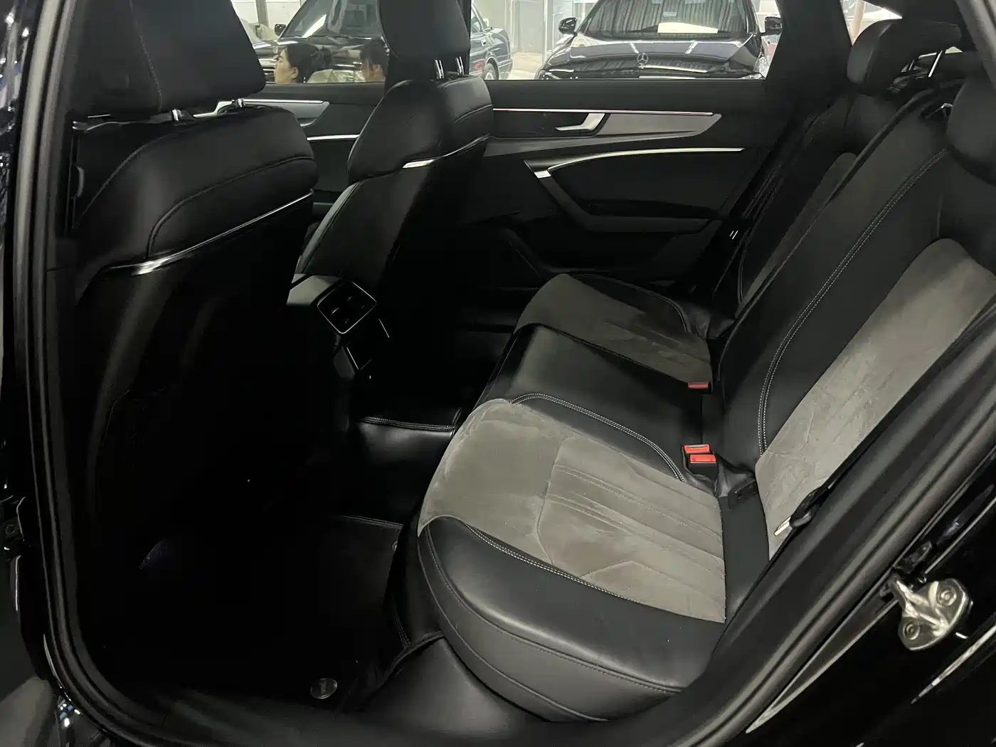 Audi A6L 2022 45 TFSI Premium Dynamic фото 4