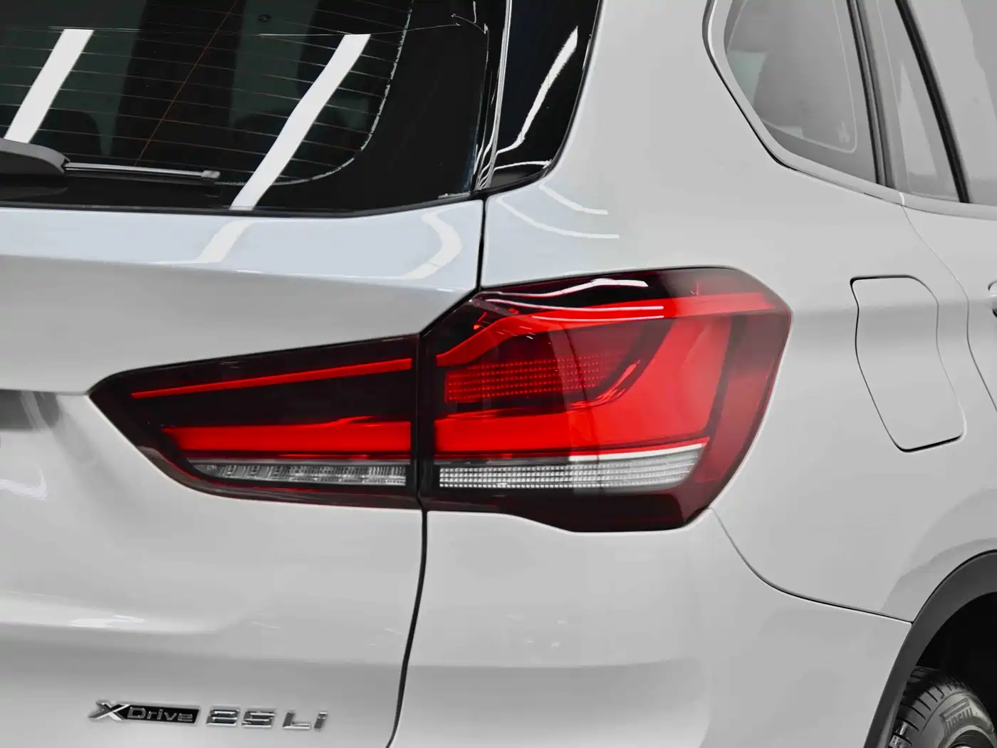 BMW X1 2022 xDrive25Li Premium фото 4