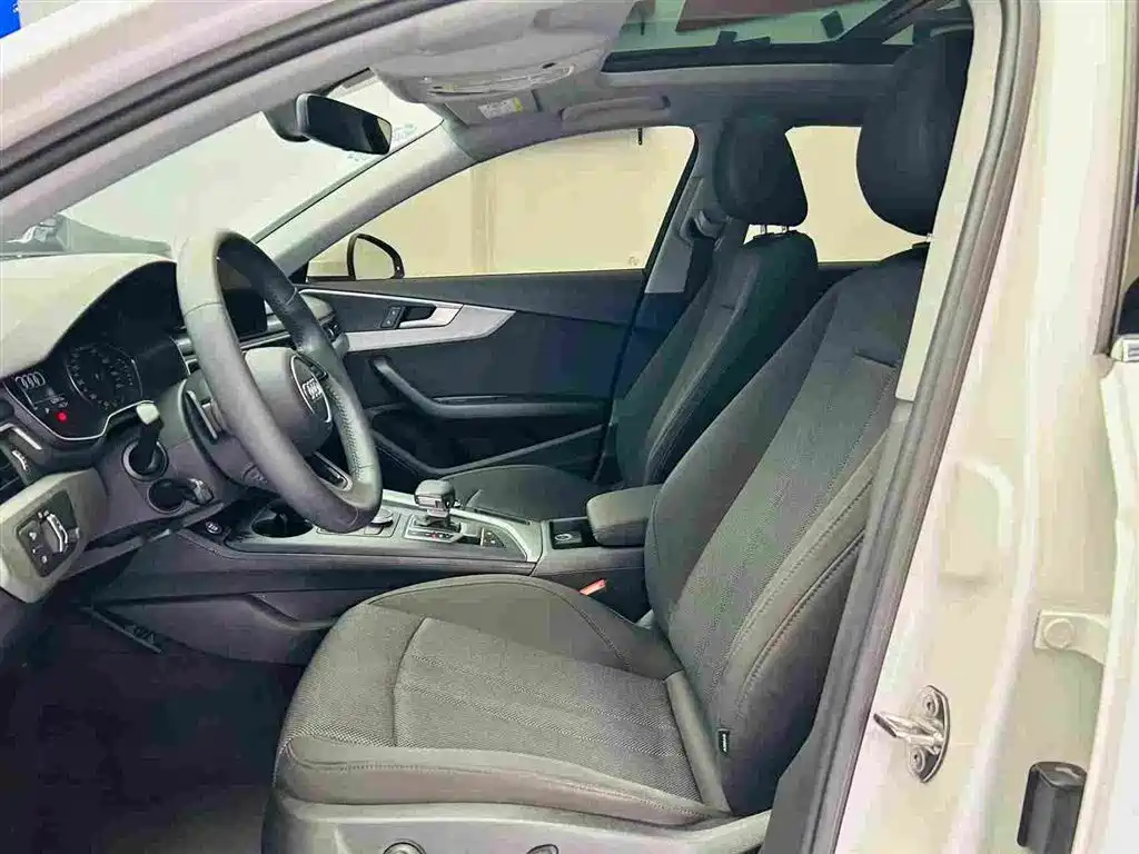Audi A4L 2019 40 TFSI Progressive (China V) фото 19