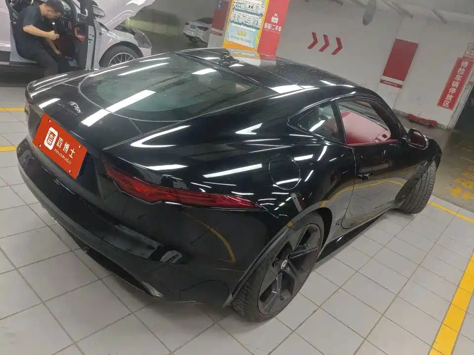 2024 Jaguar F-TYPE