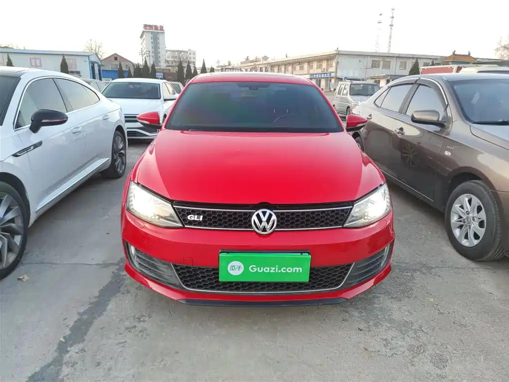 Volkswagen Sagitar 2013 2.0TSI GLI фото 19
