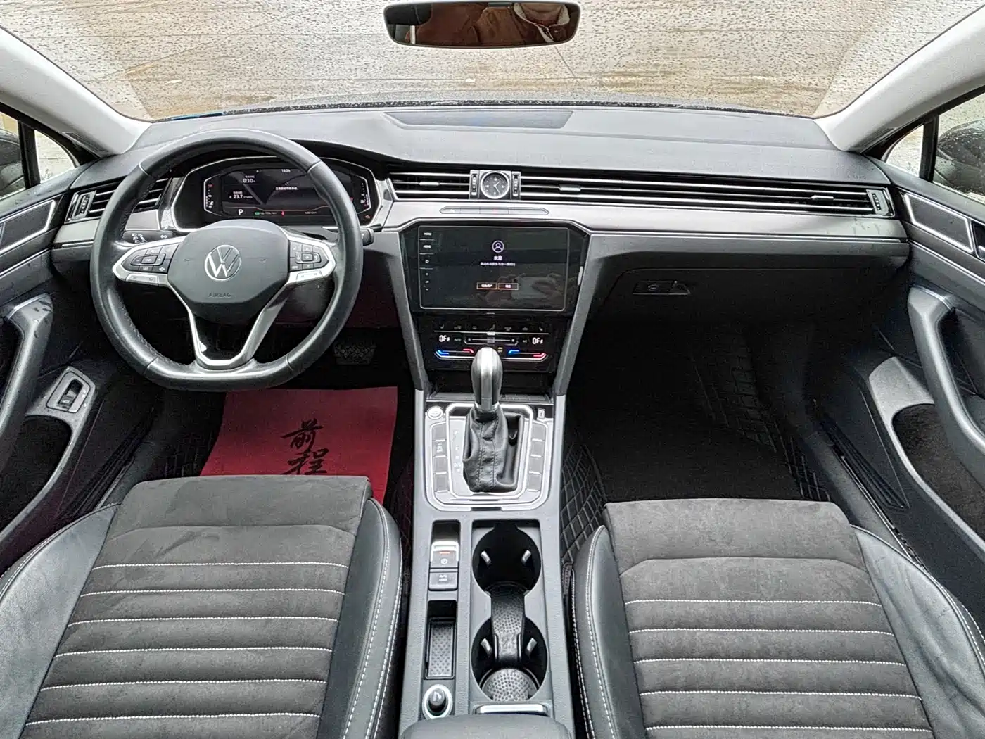 Volkswagen Magotan 2021 330TSI DSG 30th Anniversary Edition фото 15