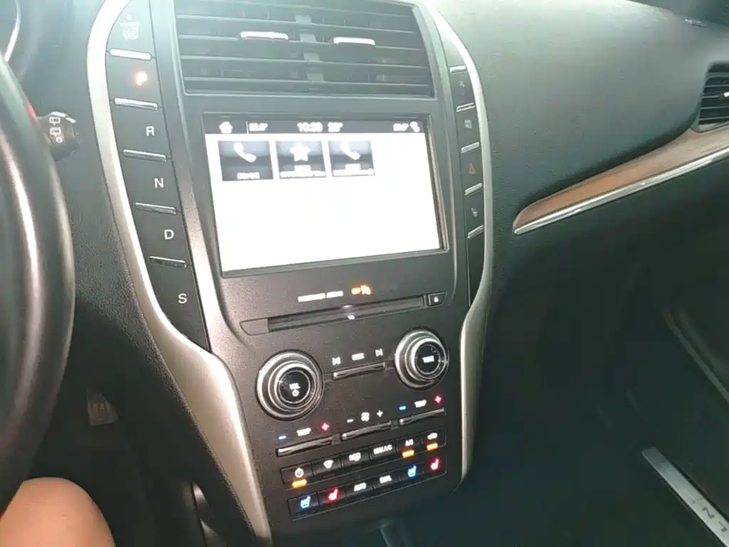 Lincoln MKC 2018 2017 2.0T 4WD Elegance Edition