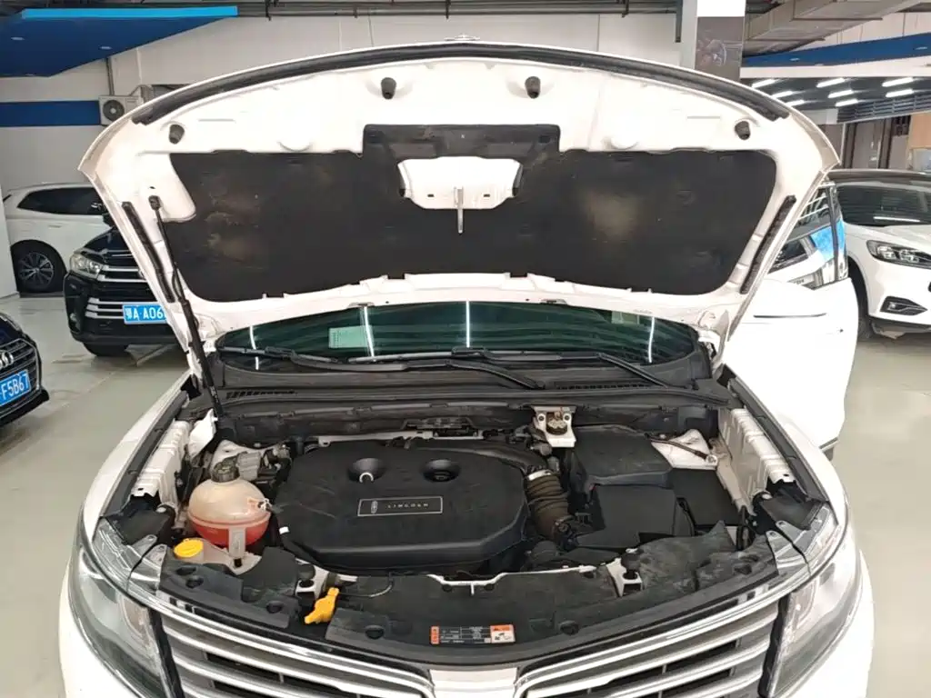 Lincoln MKC 2018 2017 2.0T 4WD Elegance Edition